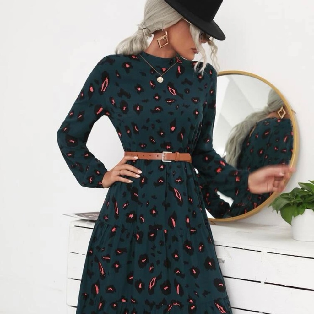 Green A-line dress with belt